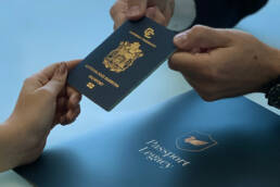 Ruder Finn Atteline - Passport Legacy A